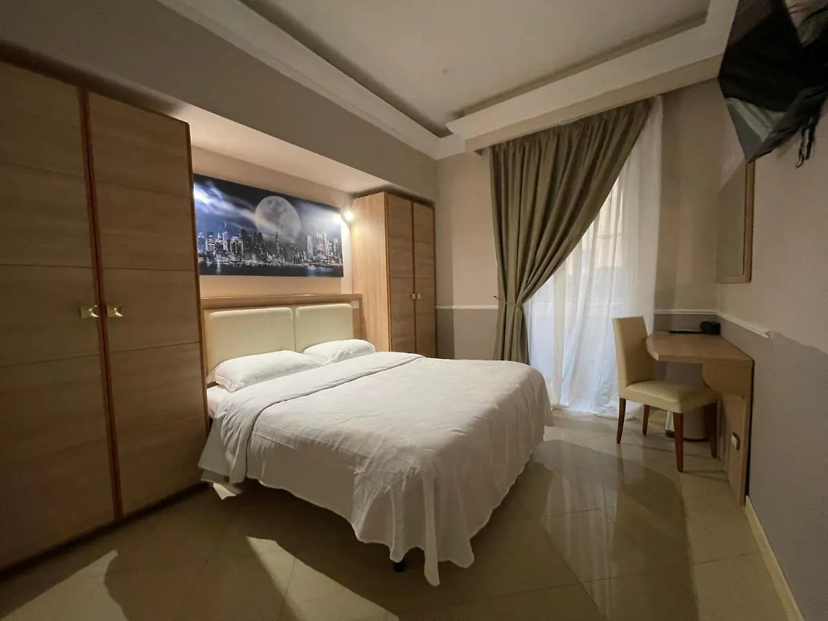 Affittacamere S.P.Q.R. Suite Roma